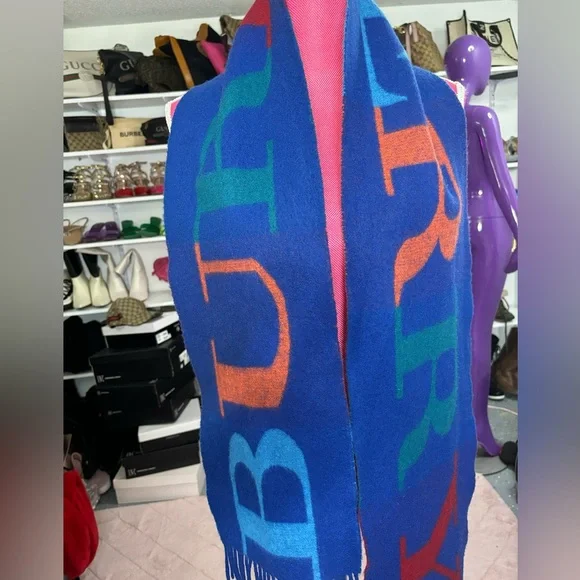 Burberry Reversible Scarf - Picture 1 of 3